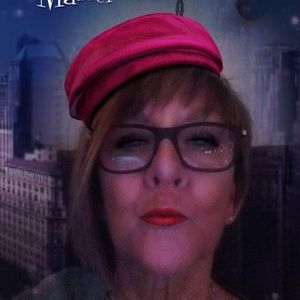 Meet your Posher, Cheryl